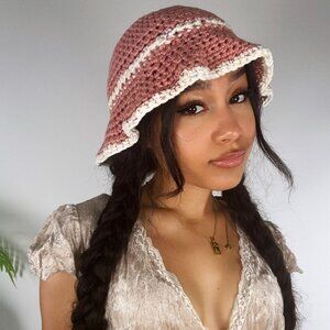 Handmade Pink & White Crochet Sun Hat Cottagecore Wavy Brim Knit Mushroom Hat